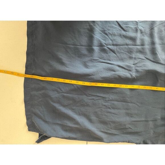 Tommy Bahama Blue Floral Button Down Shirt- L - Picture 5 of 5